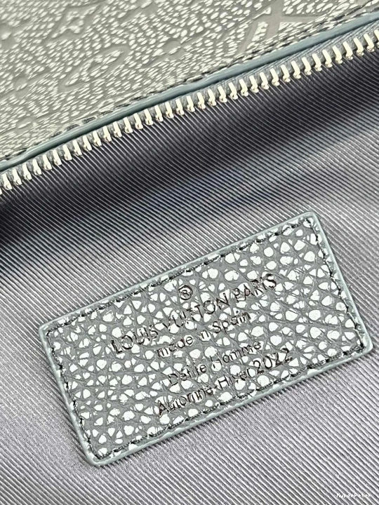 VUITTON PM CRUISER HOBO LOUIS 0711